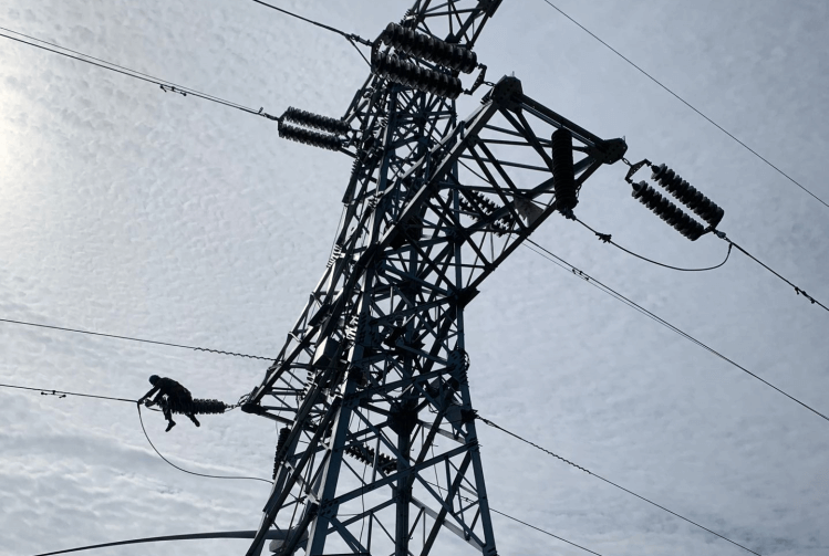 輸電線路覆冰在線監測裝置